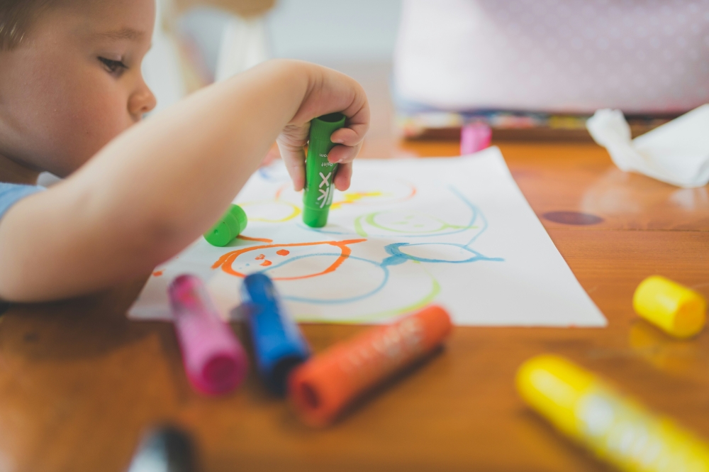 Dr Subhashini says using household items like paper, pencils, pots, pans and shells spark creativity and invention in kids. — Unsplash picture