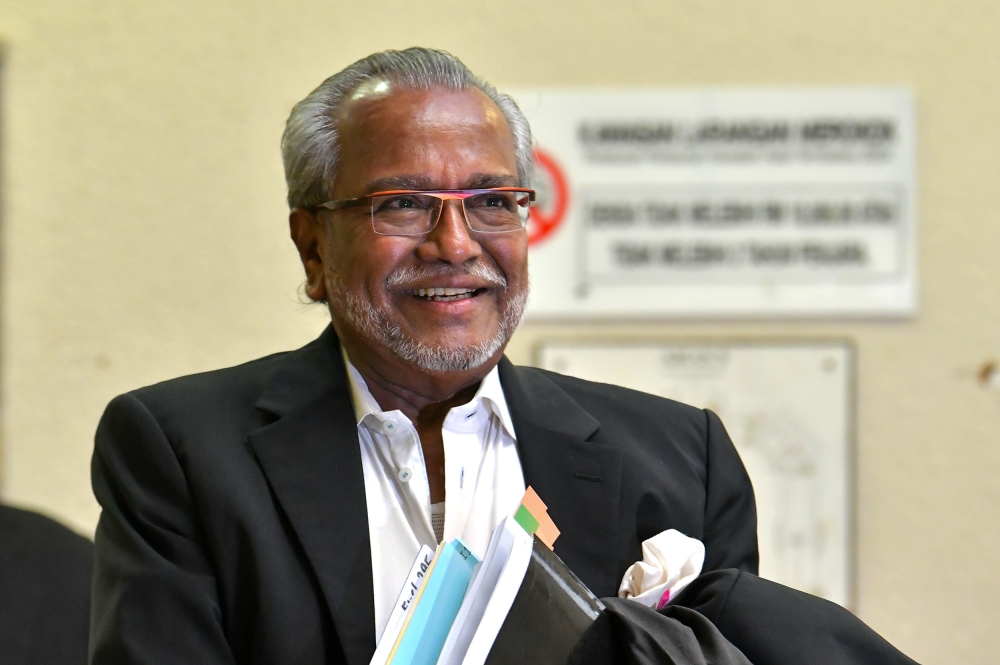 Lawyer Tan Sri Muhammad Shafee Abdullah at the Kuala Lumpur Court Complex 7 March, 2024. —Picture by Shafwan Zaidon