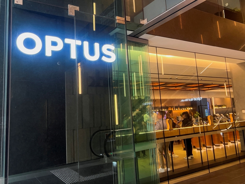 View of an Optus shop in Sydney November 8, 2023. — Reuters pic  