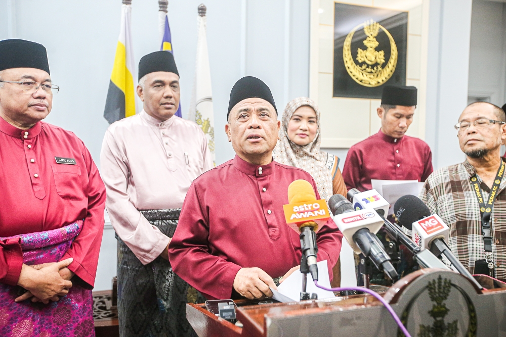 Perak Menteri Besar Datuk Seri Saarani Mohamad speaks at a press conference at the Perak Menteri Besar’s Office, April 17, 2024. — Picture by Farhan Najib