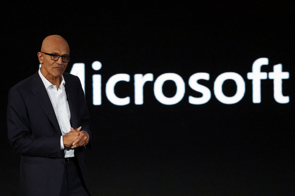 Microsoft today pledged a US$2.2 billion (RM10.5 billion) investment in artificial intelligence and cloud computing in Malaysia to help develop the country’s AI infrastructure. — Reuters pic