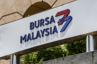 Bursa Malaysia Opens Lower, Tracking Regional Peers | Malay Mail