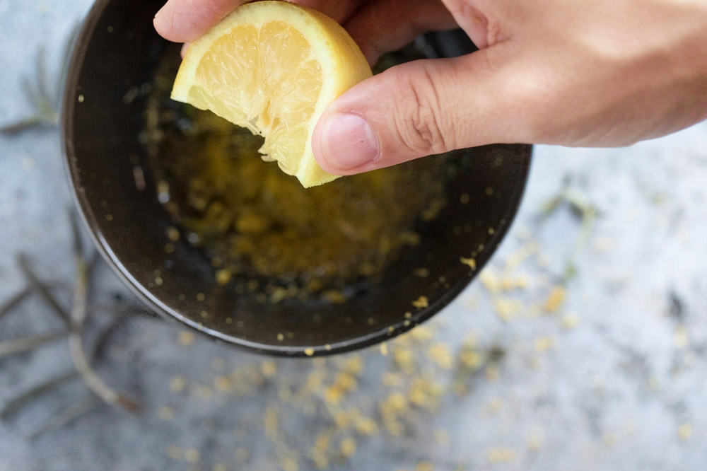 Squeeze some lemon juice into your herb butter mixture.