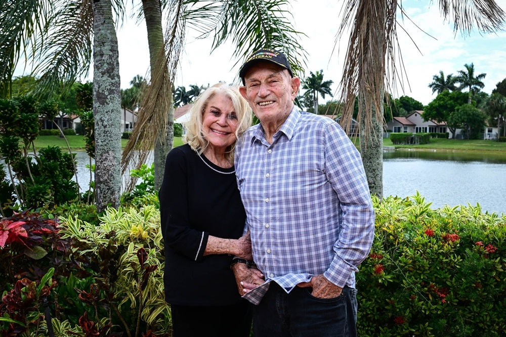 World War II veteran Harold Terens, 100, and his fiancee Jeanne Swerlin, 96, pose for a photo during an interview, April 3, 2024, in Boca Raton. — AFP pic