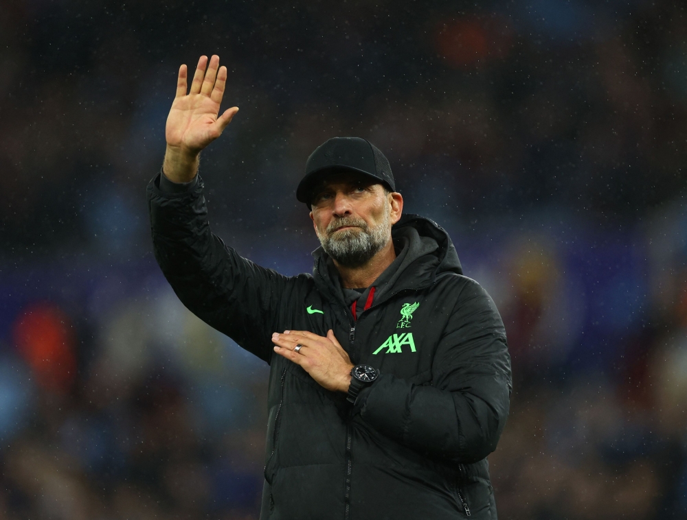 Liverpool manager Juergen Klopp acknowledges the fans after the match at Villa Park in Birmingham May 13, 2024. — Action Images via Reuters