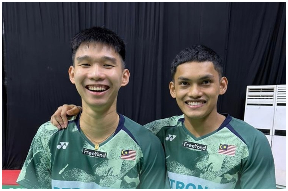 In the action at the Nimibutr Stadium, Choong Hon Jian-Muhammad Haikal Nazri became the first representatives of the country to move into the quarter-final after easily defeating Thailand’s Pharanyu Kaosamaang-Worrapol Thongsa-nga 21-17, 21-10 in 33 minutes. — Bernama pic