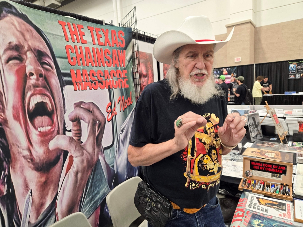 Actor Edwin Neal, who played Hitchhiker in the 1974 ‘Texas Chainsaw Massacre’ movie, attends the Texas Frightmare Weekend. — AFP pic