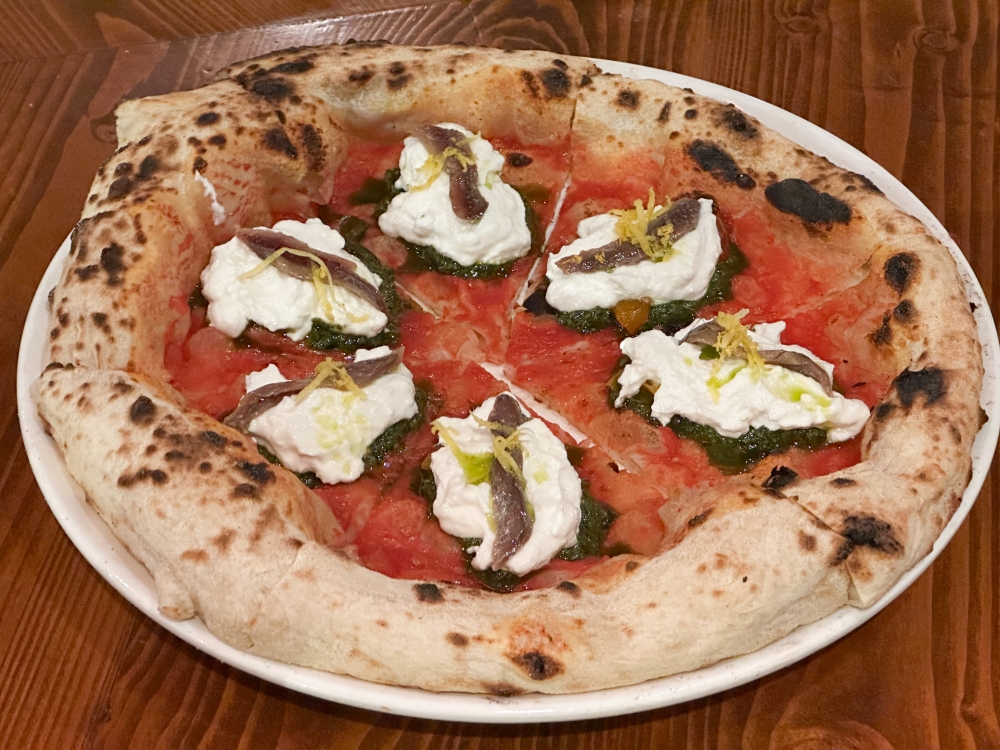 Coast to Coast may be a seasonal special but do catch it when it appears as the creamy 'stracciatella di bufala' pairs beautifully with the anchovies from Cetara and the basil pesto.