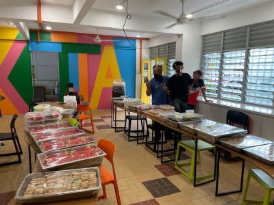 尽管 500 人份的假食品订单受挫，PichaEats 仍致力于支持马来西亚的难民