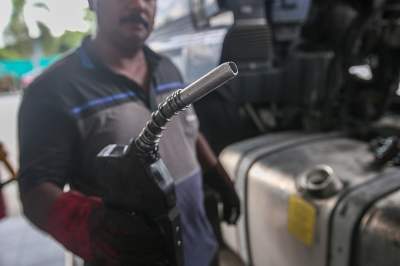 Finance Ministry introduces interim refund mechanism for diesel subsidy so logistics businesses won’t raise prices 