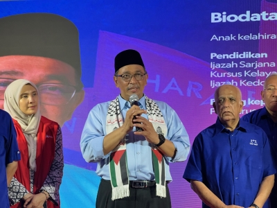 PKR names retired educator, Joohari Ariffin, as Sungai Bakap by-election candidate