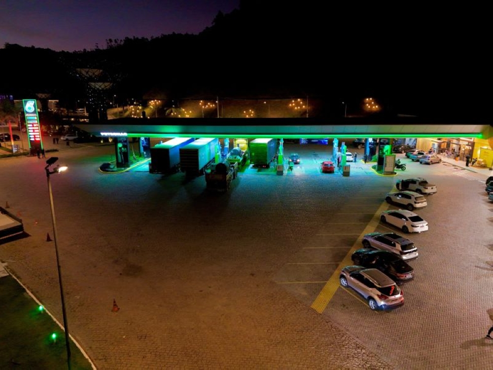 The first Petronas fuel station opened in Sao Paulo, Brazil last week. — Picture via Linkedin/Murilo Dancieri Silveira