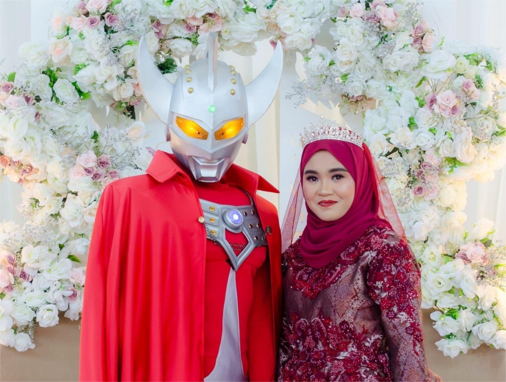 Lecturer Mohamad Zulhafizie Senin, 26, chose to cosplay as Ultraman Taro at his wedding. — Picture courtesy of Mohd Zulhafizie Senin