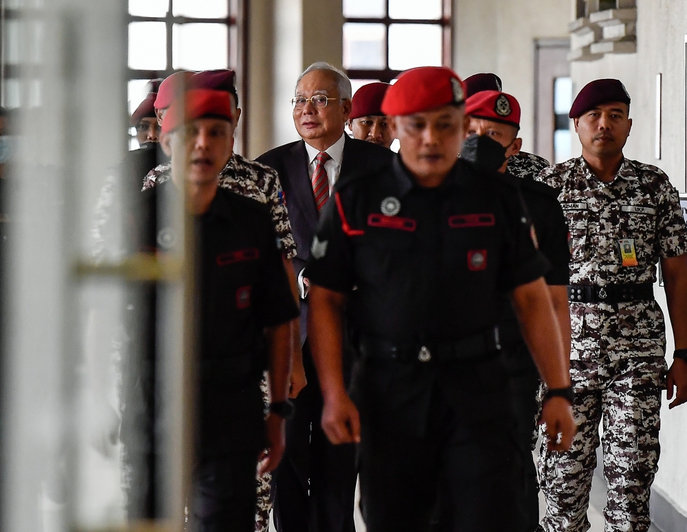 Datuk Seri Najib Razak at the Kuala Lumpur Court Complex, June 20, 2024. — Bernama pic 