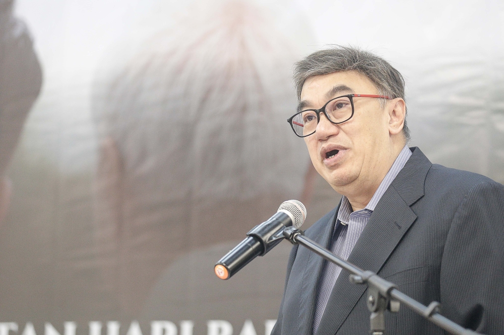 Founder of Better Dads Malaysia Jason Leong delivers a speech during the launching of the 2024 Fathers Day here at Temu Jelatek June 22, 2024.