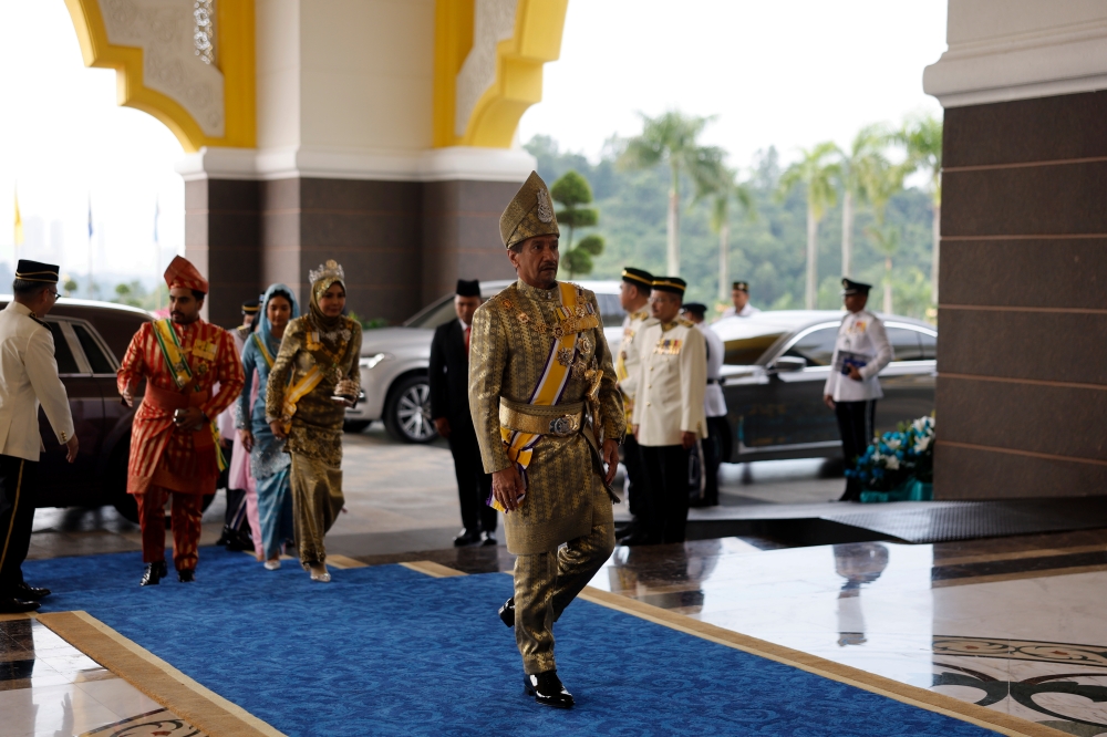 Sultan of Terengganu Sultan Mizan Zainal Abidin and Sultanah of Terengganu Sultanah Nur Zahirah arrive for the Installation Ceremony of Sultan Ibrahim as the 17th King of Malaysia at Istana Negara in Kuala Lumpur July 20, 2024. — Bernama pic