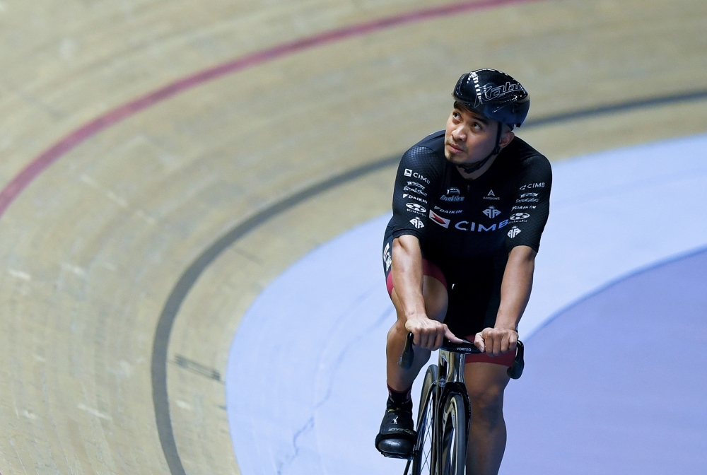 Azizulhasni will compete in the keirin event― Bernama pic