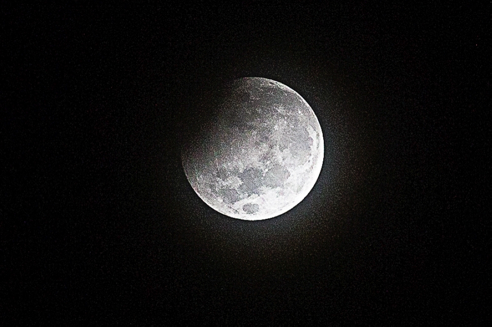 File picture of a partial lunar eclipse in Puncak Alam October 29, 2023. A Chinese lunar probe found traces of water in samples of the Moon’s soil, scientists have said, as the country pushes its ambitious space programme into high gear. — Picture by Sayuti Zainudin 