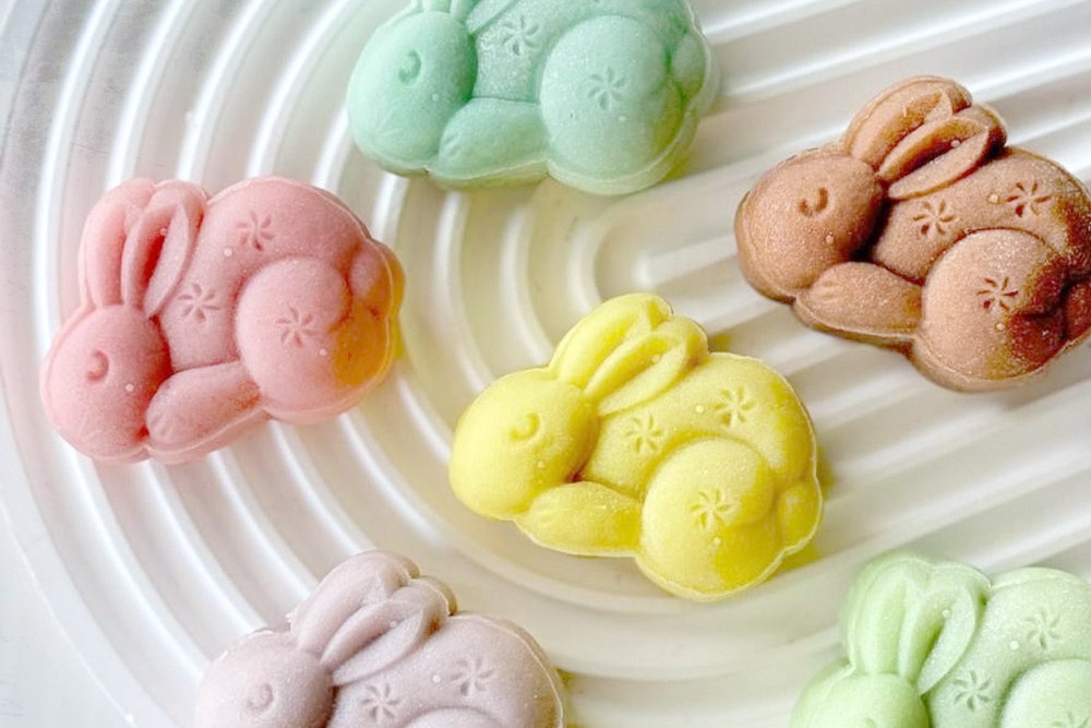 Sweet Castle’s colourful Rabbit Snowskin Mooncakes. — Picture from instagram.com/s.weet_castle/