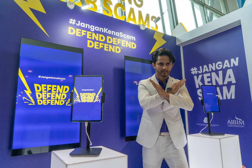 Malaysian celebrity, Hairul Hazreen, at the launch of the National Scam Awareness Campaign in Kuala Lumpur, October 3, 2023. — Picture by Shafwan Zaidon