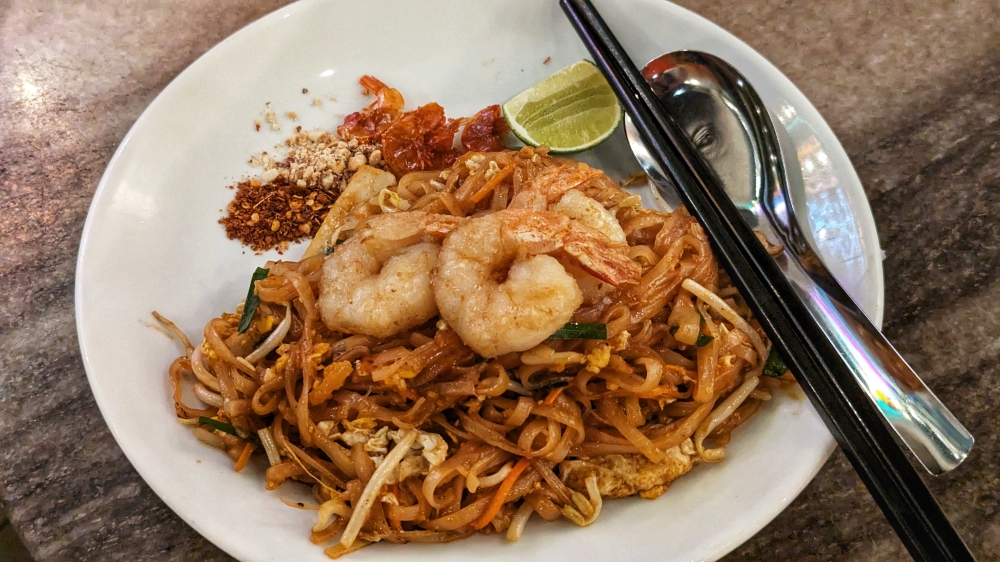 Pad Thai is not a Thai ‘char kuey teow’, and Yak Yim does it right. — Picture by Ethan Lau