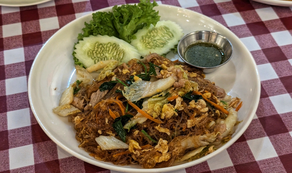 Fried Glass Noodle are also good here. — Picture by Ethan Lau