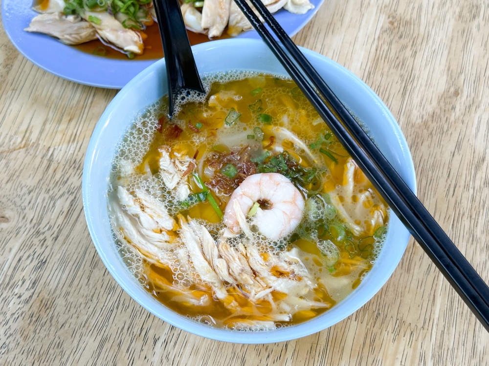 The broth for the ‘kai si hor fun’ at Damansara Heights' Restoran Yum-Me Place is rich and thicker to suit this neighbourhood's taste buds —Picture by Lee Khang Yi