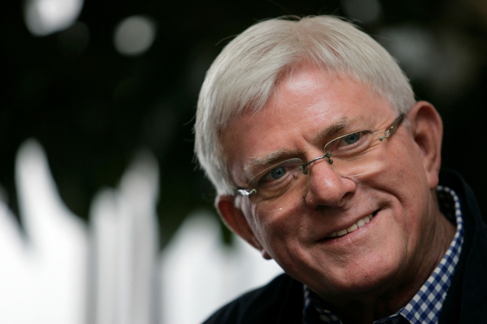 Phil Donahue, pioneer of the daytime talk show, dies at age 88