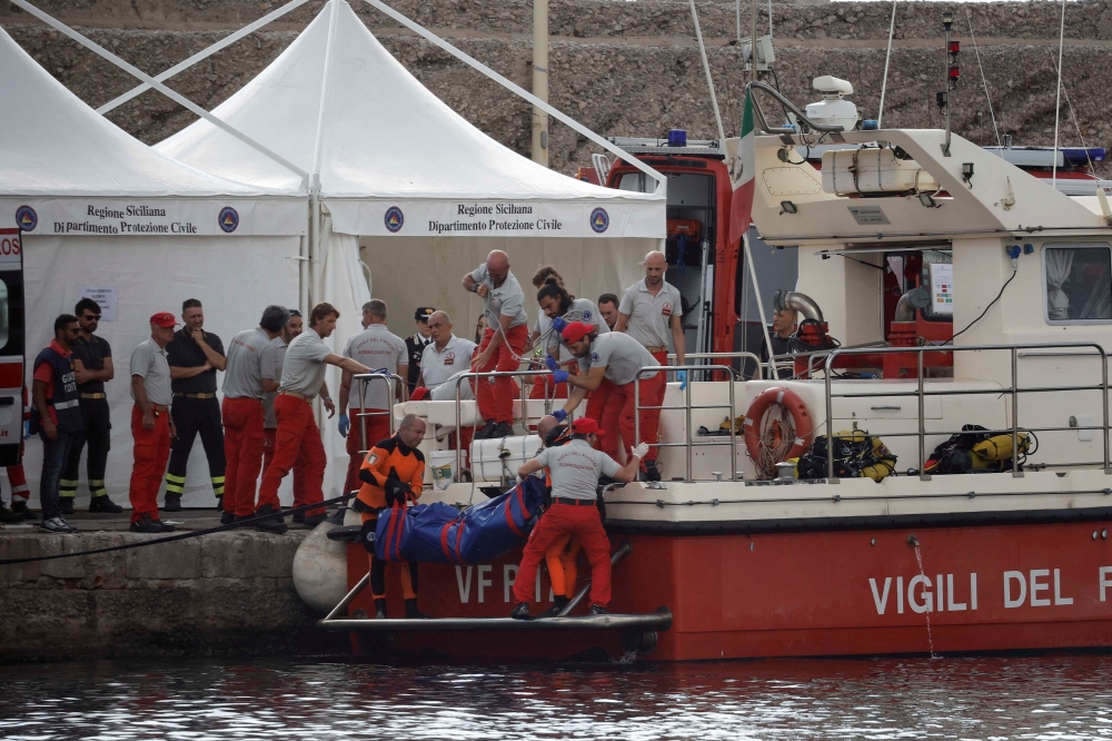 Final body recovered from Sicily yacht wreck; prosecution looking at manslaughter charges