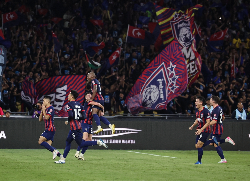 Johor Darul Ta'zim (JDT) player Arif Aiman ​​Mohd Hanapi celebrates scoring a goal in the FA Cup final at Bukit Jalil National Stadium August 24, 2024. — Bernama pic