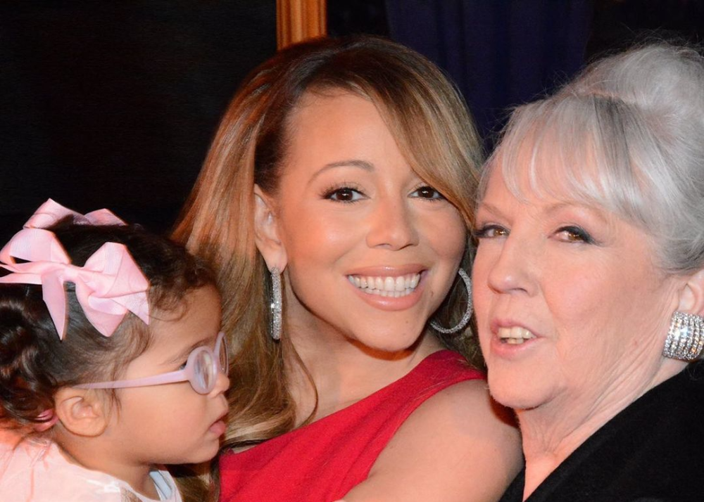 Heartbroken Mariah Carey confirms both her mother and sister died on the same day over the weekend