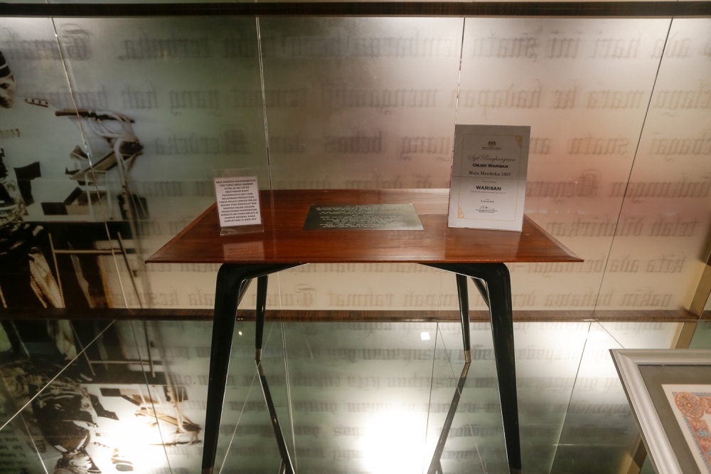 The Merdeka Table used by Tunku Abdul Rahman to place the handover document that marked the birth of the Federation of Malaya as a sovereign and independent nation during the Merdeka Declaration ceremony at Merdeka Stadium in Kuala Lumpur on August 31, 1957. —  Picture by Raymond Manuel