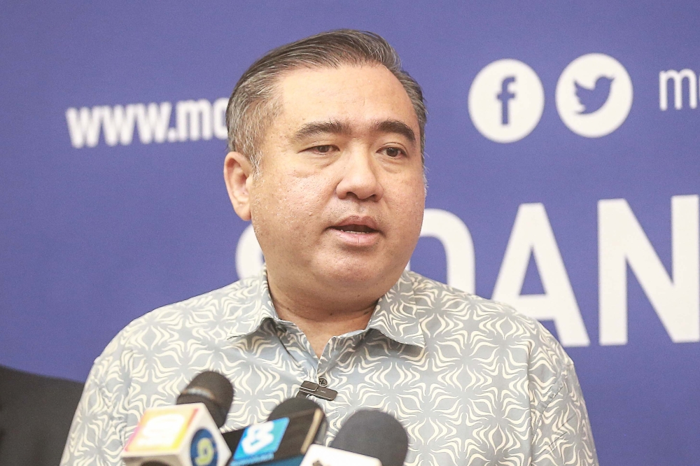 Transport Minister Anthony Loke clarified that the government remains open to reviving the multibillion-ringgit project if private investors can be secured. — Picture by Sayuti Zainudin 