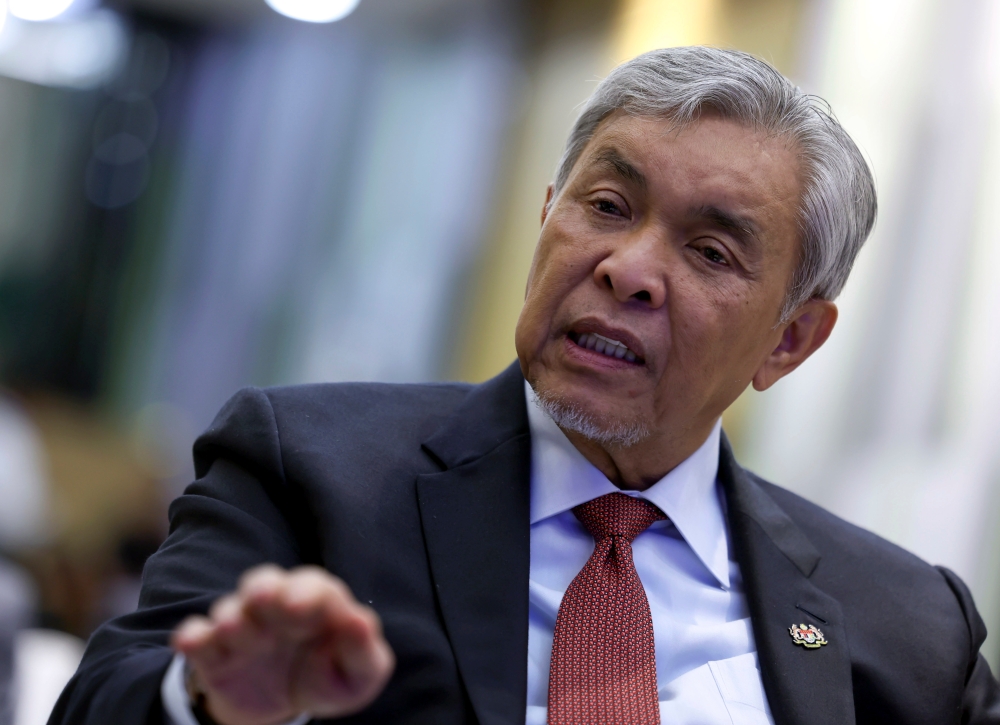 Umno president Datuk Seri Ahmad Zahid Hamidi said the party has decided to collaborate with Pakatan Harapan for the next Sabah state election. — Bernama pic