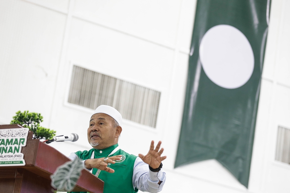 PAS Deputy President Tuan Ibrahim Tuan Man highlighted how language barriers contribute to divisions among communities. — Pic by Sayuti Zainudin