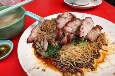 Wake up early for breakfast at the oldest ‘wantan mee’ stall in Pudu