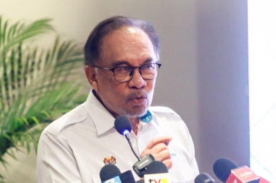 Education Ministry to grant flexibility to flood-affected schools in Kedah, including additional holidays, says PM Anwar