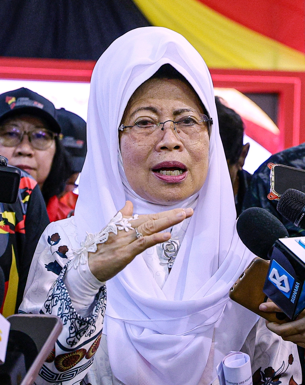 Sarawak Women, Childhood and Community Wellbeing Development Minister Datuk Seri Fatimah Abdullah hailed the state’s victory as overall champion despite falling one gold short of their 83-gold target at the 2024 Malaysia Para Games (Para Sukma). — Bernama pic