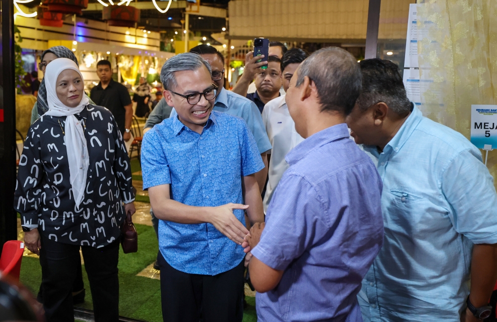 Communications Minister Fahmi Fadzil said the priority include remote areas, interiors and islands in order to ensure access to high-end Internet access that is more widespread including at educational institutions in the country through the Malaysian Communication and Multimedia Commission (MCMC). — Bernama pic