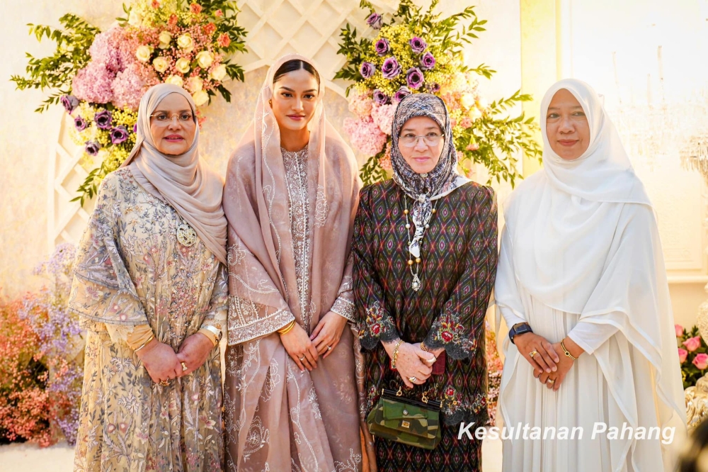 Tengku Ampuan Pahang Tunku Azizah Aminah Maimunah Iskandariah graces the Khatam Al-Quran ceremony of Tengku Natasya Puteri Tengku Adnan in Kuala Lumpur October 7, 2024. — Picture via Facebook