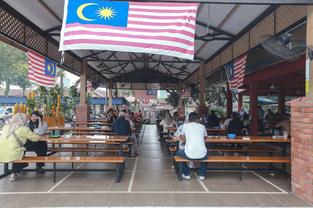 The refurbished Tanglin Food Court can now accommodate more than 200 patrons simultaneously. — Picture by Sayuti Zainudin