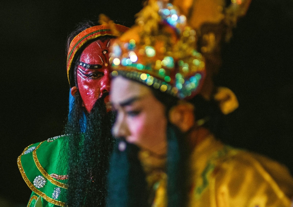 After arrest of foreign Chinese opera performers, Taiwan foreign ministry reminds entertainers to abide by Malaysia visa rules