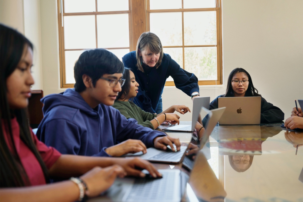 For educators, the Apple Education Community offers both free resources and the chance to connect to like-minded peers. — Picture via Apple 