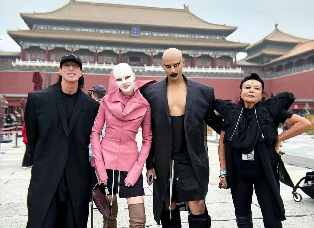 Fashion designers Rick Owens, Michèle Lamy and Fecal Matter kicked out of Forbidden City, told to ‘return in ordinary attire’