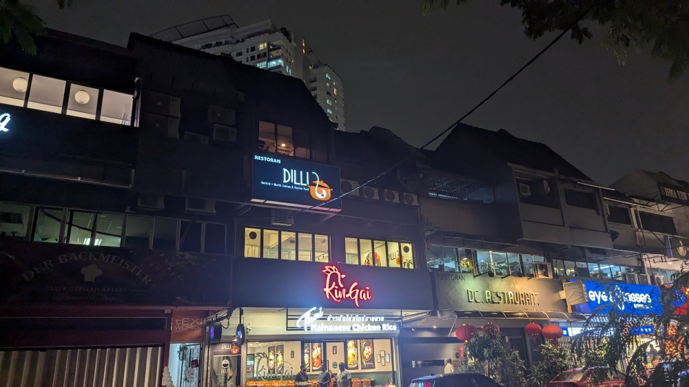 Dilli 6 is located above a chicken rice shop. — Picture by Ethan Lau