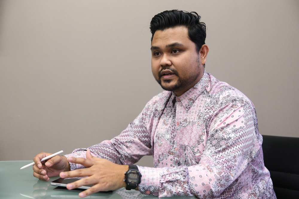 Vice President of the Haemophilia Society of Malaysia (HSM), Shakir Aziz speaks during an interview with Malay Mail at Parliament in Kuala Lumpur October 29, 2024. — Picture by Yusof Mat Isa