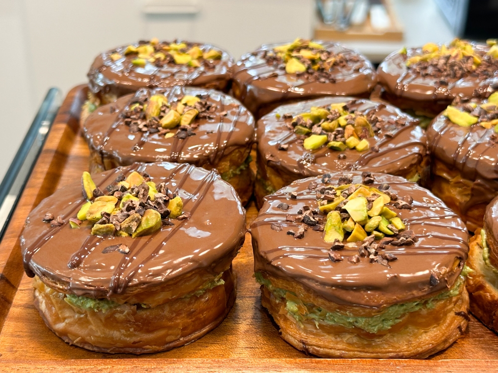 It’s double the pleasure at Osha & Terra, where you can also score Baklava Cromboloni with its super crunchy layers filled with pistachio ‘kunafa’ plus tahini and coated with chocolate. — Picture by Lee Khang Yi