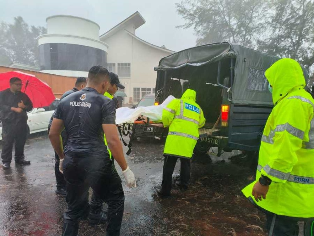 The police said the body of a 14-year-old autistic boy was discovered floating near the Marina Bay jetty in Muar early today. — Picture courtesy of Muar Police