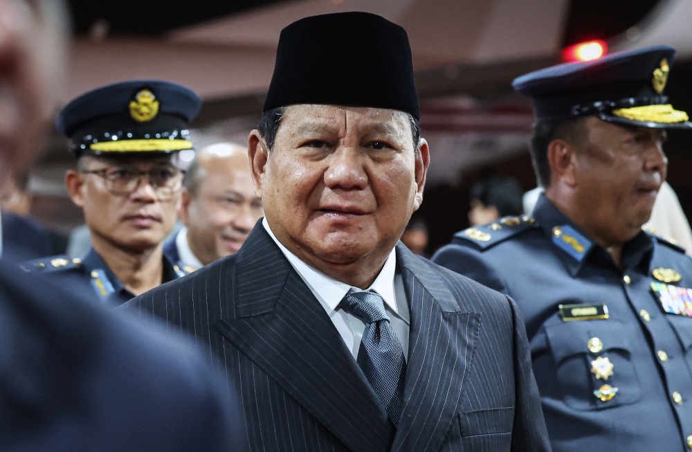 Indonesian President Prabowo Subianto will visit China and meet leader Xi Jinping this week, both nations said today. — Bernama pic