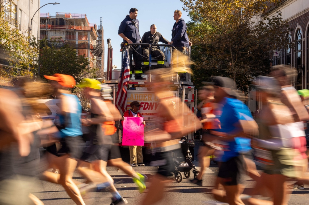 Start Without a Shot has received a positive reception from war veterans and psychologists who treated post-traumatic stress disorder (PTSD) sufferers following the 2013 Boston Marathon bombing which killed three and injured hundreds. — AFP pic